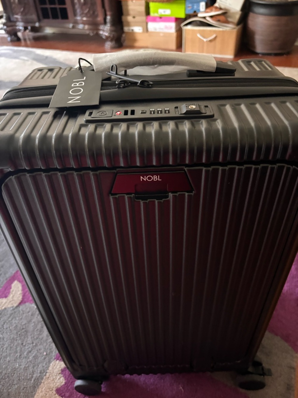 NOBL Expandable Carry-On NWT In Box Jet Black + Dust Cover - Picture 7 of 12